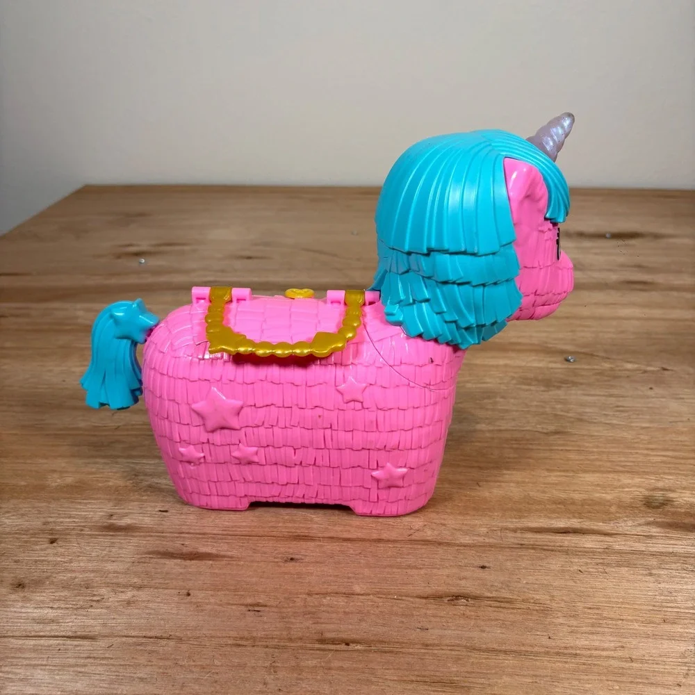 Polly Pocket Unicorn Party Playset Pink Piñata Compact Toy GKL24